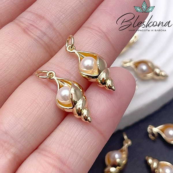 19*8,5 мм Цвет золото, Подвеска Ракушка с жемчугом Майорка 