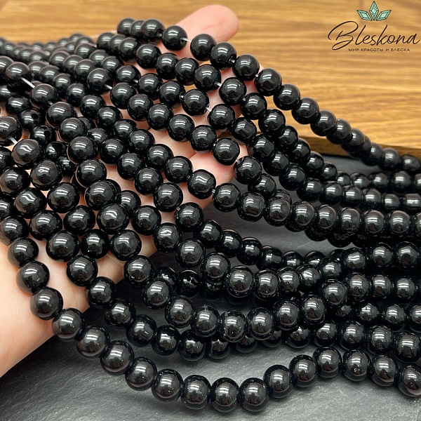 Бусины стекло черное 8 мм