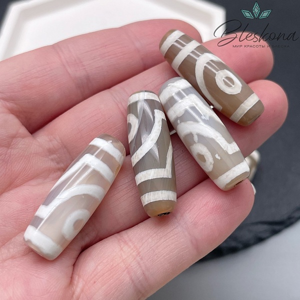 Бусина Дзи 2 глаза серо-белый бочонок 30*11 мм