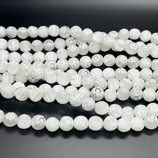 Муранское стекло белое цветы  8мм