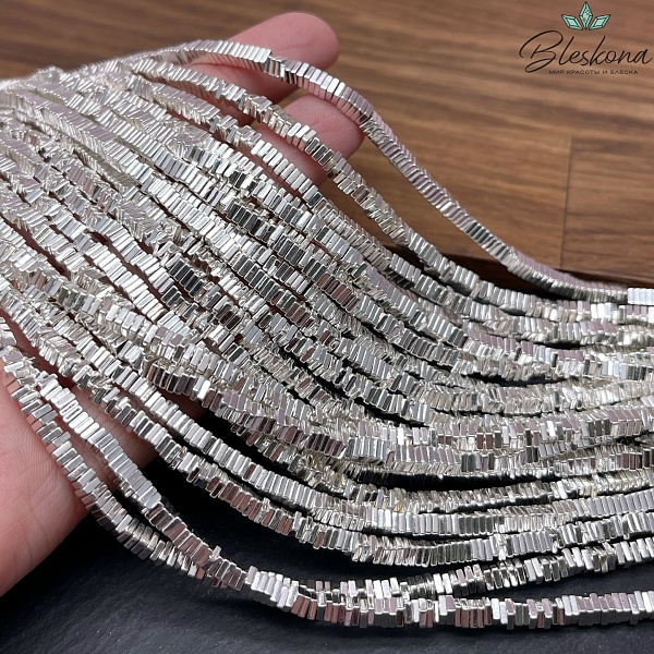 3 мм Гематин имитация, цвет светлое серебро, квадрат