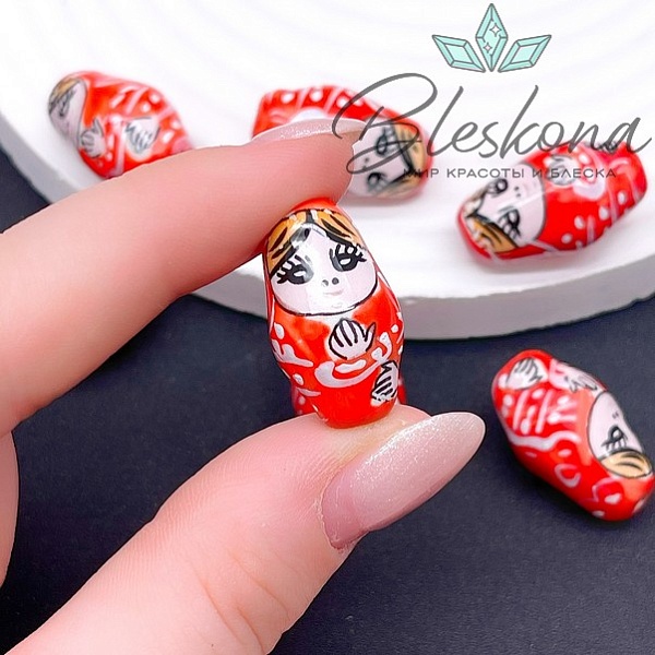 23*14 мм Керамика бусина матрёшка красная