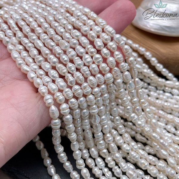 Жемчуг рис белый 4-4,3 мм 