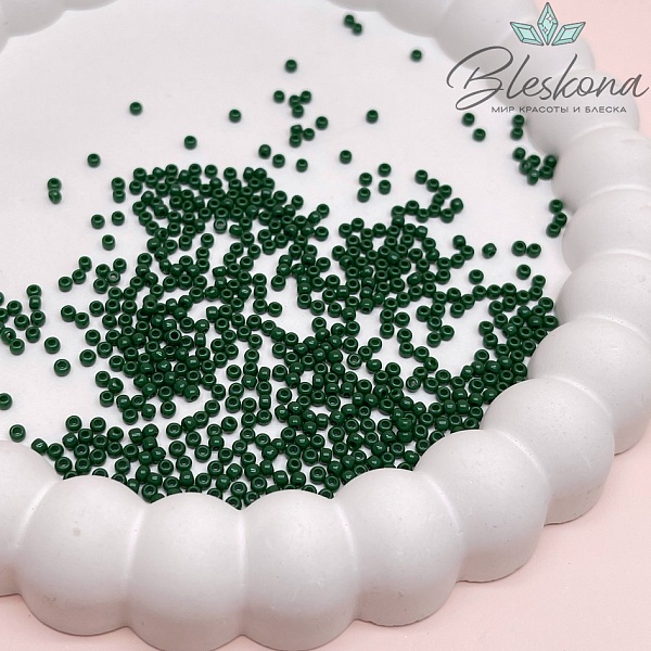 Бисер TOHO round 11/0 цвет №47H (оттенок зеленого)