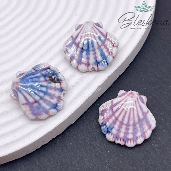 27*25 мм Керамика Бусина ракушка бело- фиолетовая