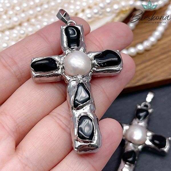 38*65 мм Цвет серебро, Подвеска крест Жемчуг, Черный Агат в обрамлении