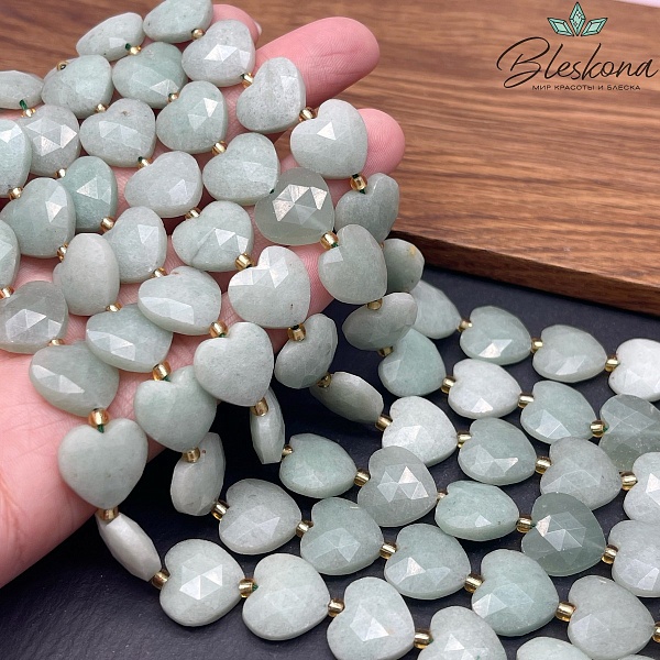 Авантюрин зеленый сердце огранка 14 мм