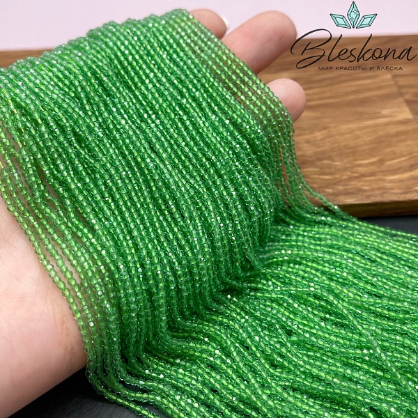 2 мм Бусины стекло светло-зеленое алмазная огранка