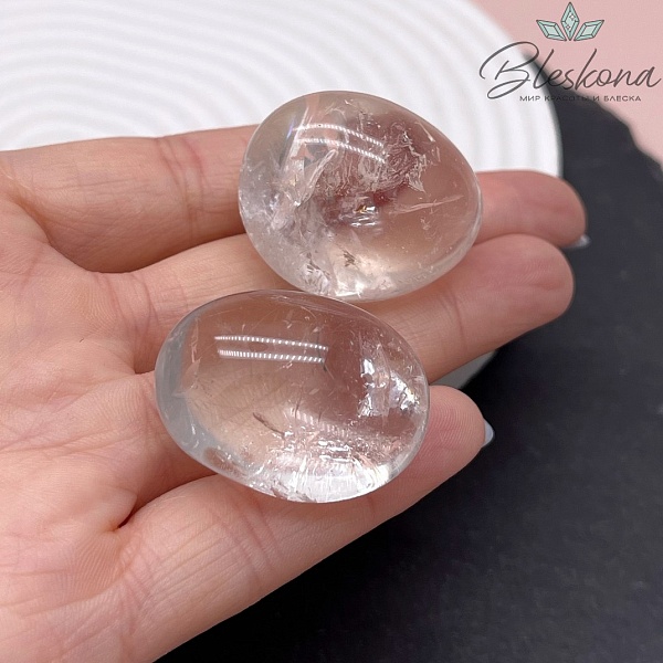 Горный хрусталь галтовка 30-32 мм