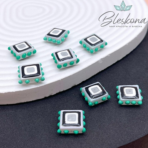 13,5 мм Бусина квадрат серый 