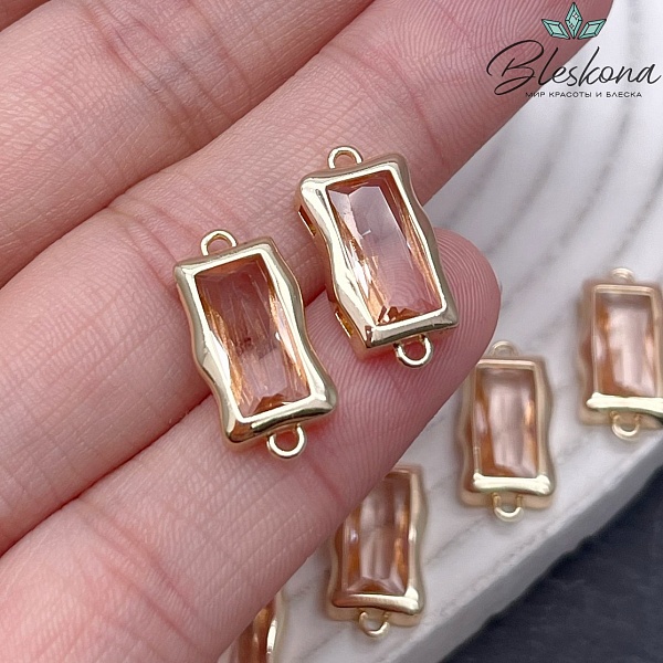 17,5*8,5 мм Цвет золото, Коннектор прямоугольник бледно-розовый циркон