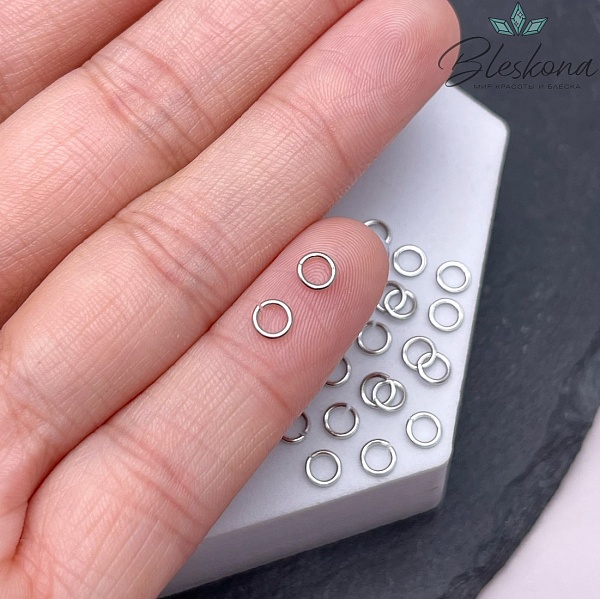 4*0,7 мм Цвет серебро, Колечки уп. 1 гр. 