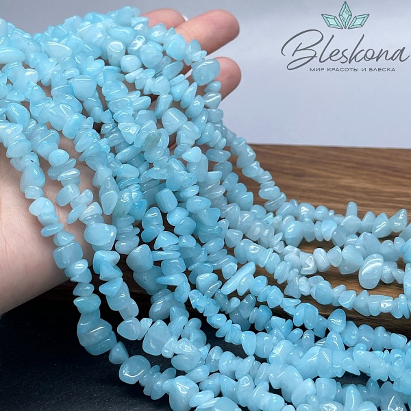 Крошка Кварц голубой (тонированный) ширина бусин ~ 7-9 мм