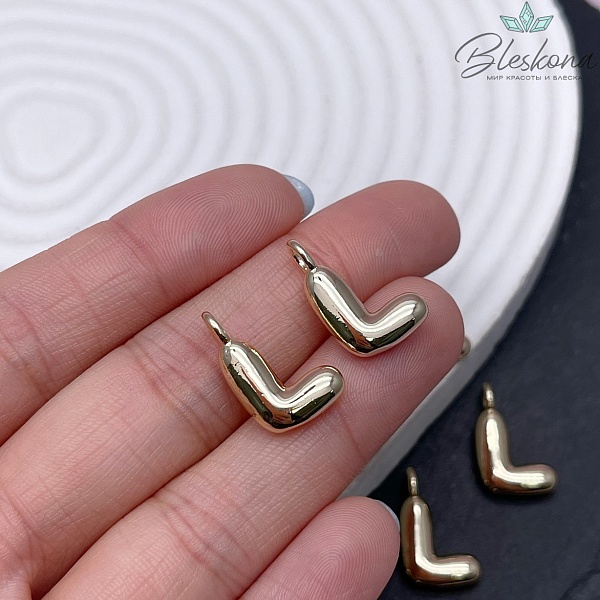 18 мм, Цвет золото, Буква объемная L