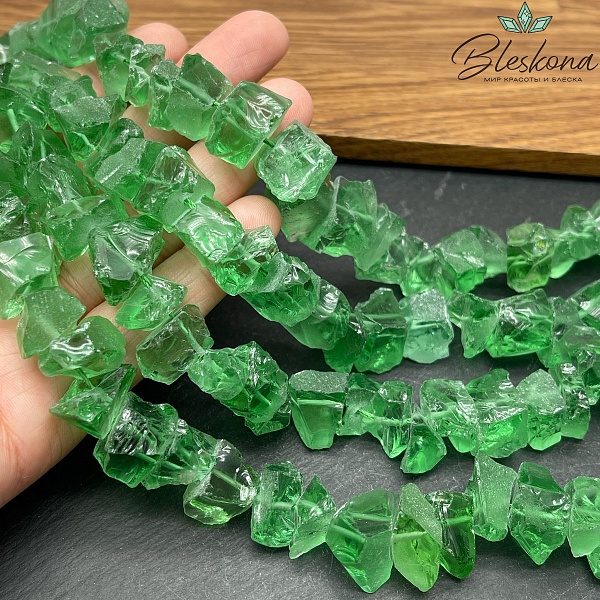 Кварц Аквакварц куски зеленый (8-11)*(10-16) мм