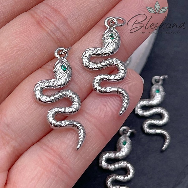 30*12мм Цвет серебро, Подвеска змея зеленый циркон