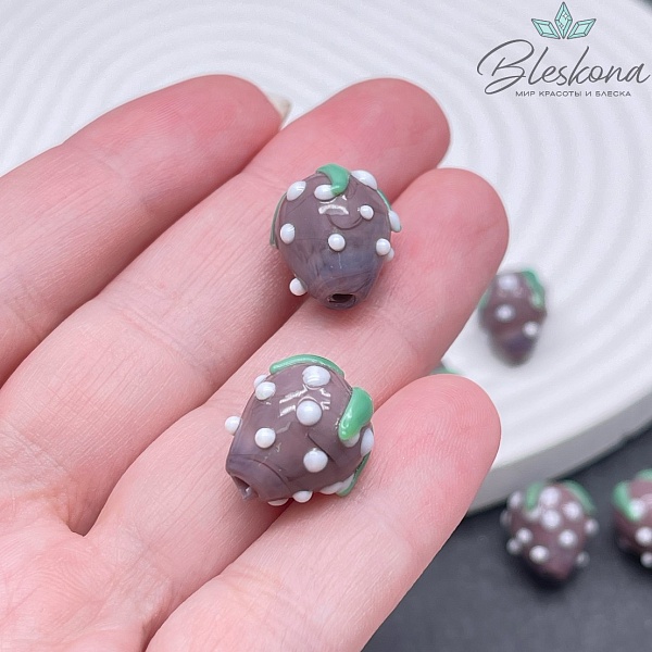 13,5*11,5 мм Бусина клубничка пурпурная 