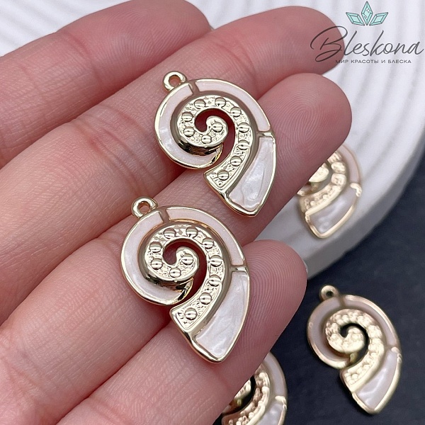 26*16 мм Цвет золото, Подвеска ракушка улитка