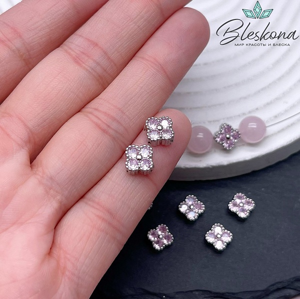 8 мм Цвет серебро, Бусина Клевер розовые цирконы 