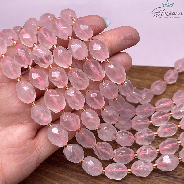 Розовый кварц фриформ огранка (14-15)*(10-11) мм