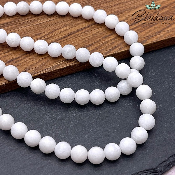 Кварц Белый матовый №1 8 мм