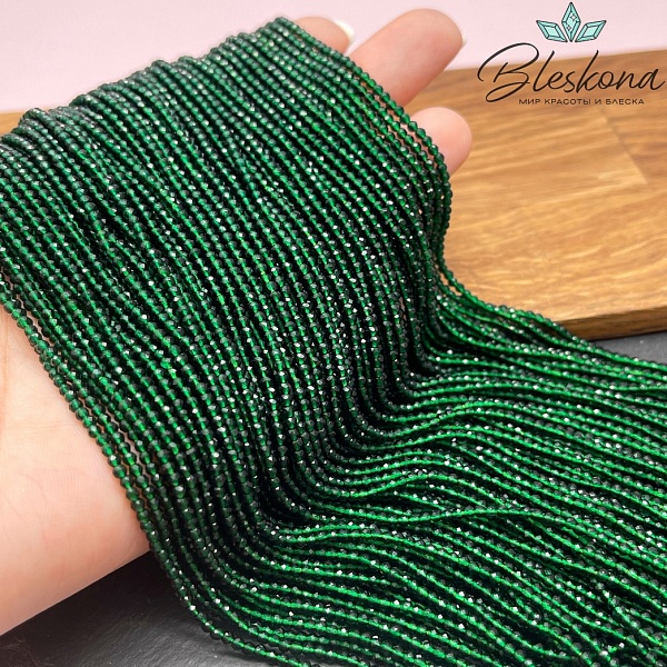 2 мм Бусины стекло темно-зеленое №1 алмазная огранка