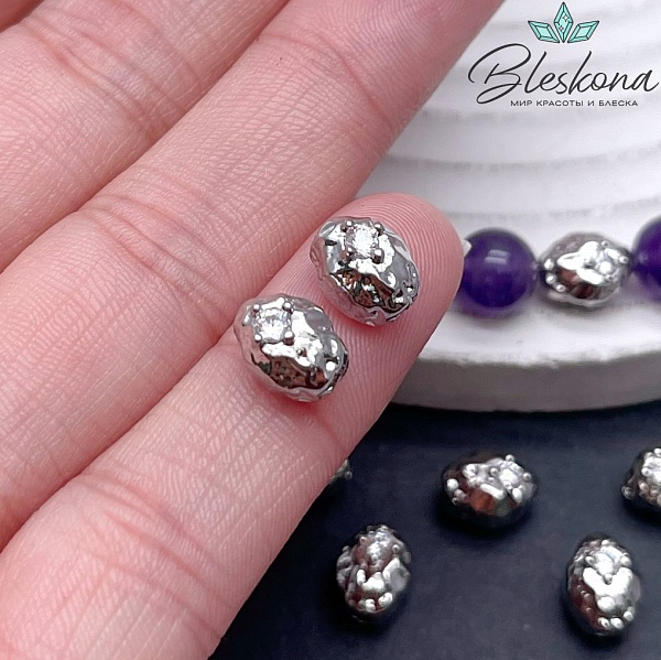 8,8*7 мм Цвет серебро, Бусина фактурная фриформ с цирконом