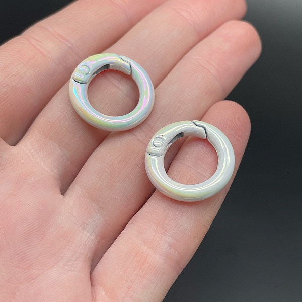 20мм , Замок круг белая эмаль с переливом 