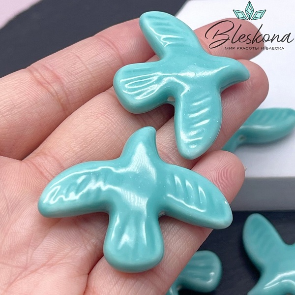 33*42 мм Керамика бусина Голубь зеленый (Птица)