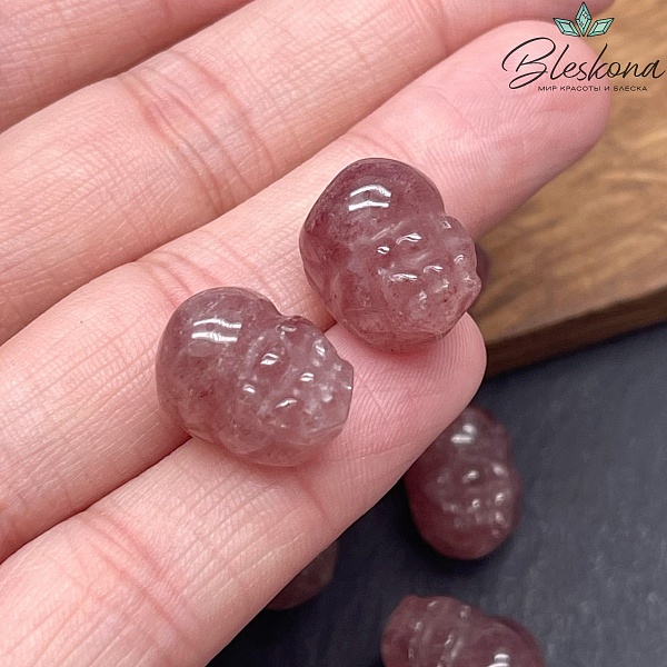 16*11 мм Резная Бусина Пи Яо Кварц клубничный 