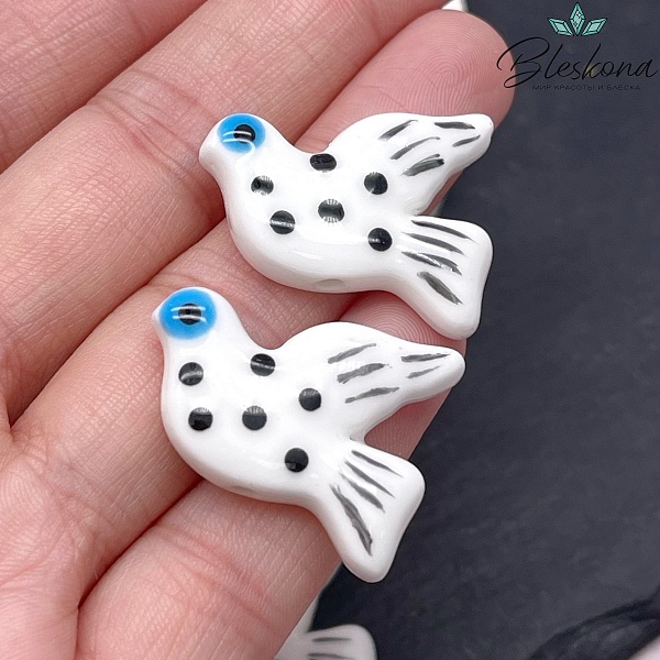 27*22 мм Керамика бусина Голубь белый (Птица)