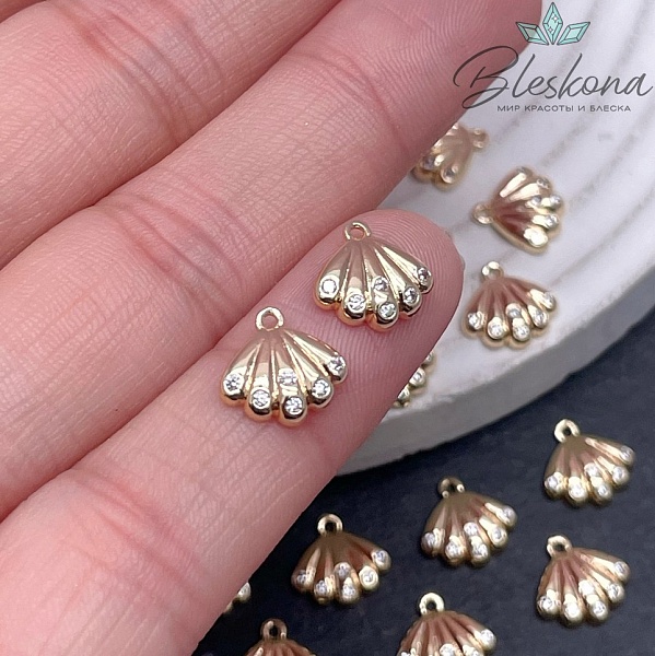 9*9,5 мм, цвет золото,Подвеска ракушка мини с цирконами 