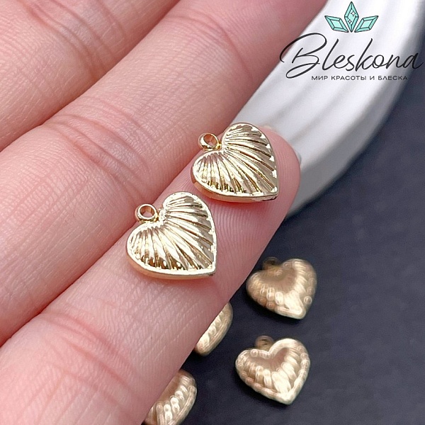 10мм Цвет золото, Подвеска Сердце лучи 