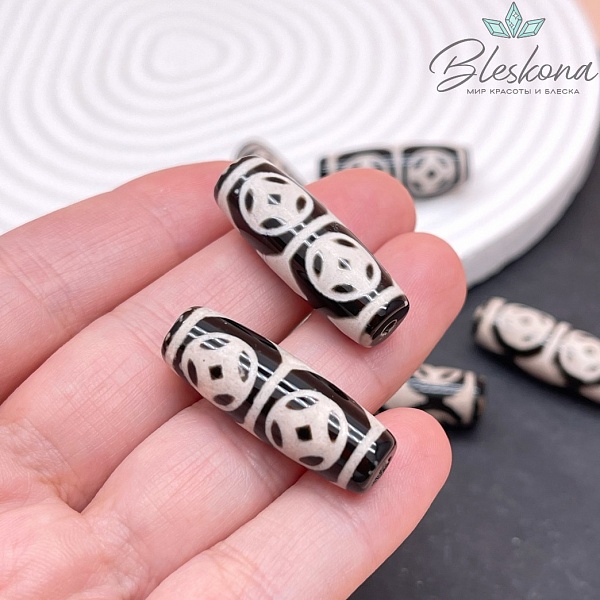 Бусина Дзи 4 монеты черно- белый бочонок 30*11 мм