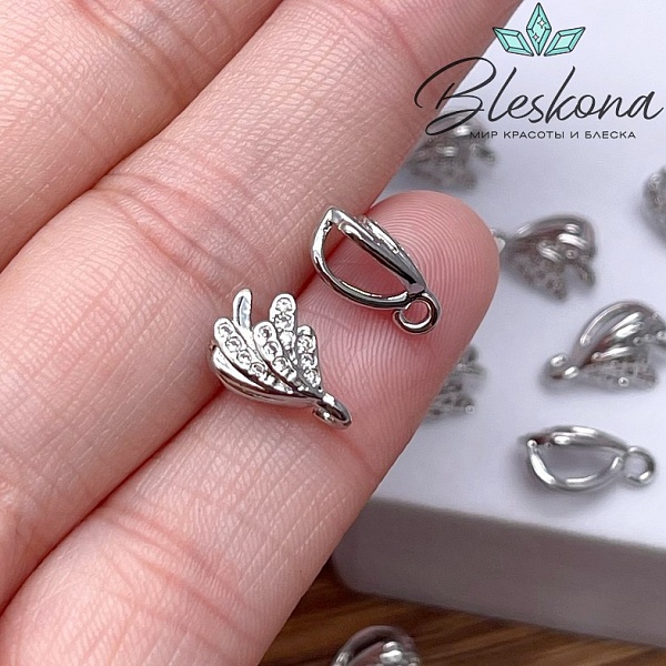 11,5*7 мм Цвет серебро, Бейл цирконы разъмное кольцо