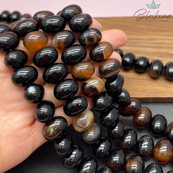 Агат черно- коричневый (тонированный) галтовка 12*16 мм
