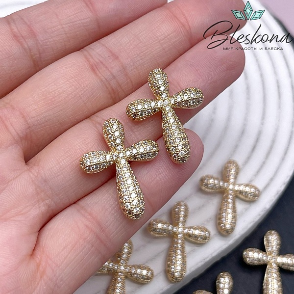 24,7*19,7 мм Цвет золото, Подвеска крест цирконы 