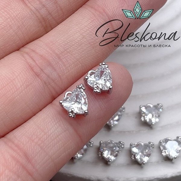 8*7 мм Цвет серебро, Подвеска сердце циркон с цветочком