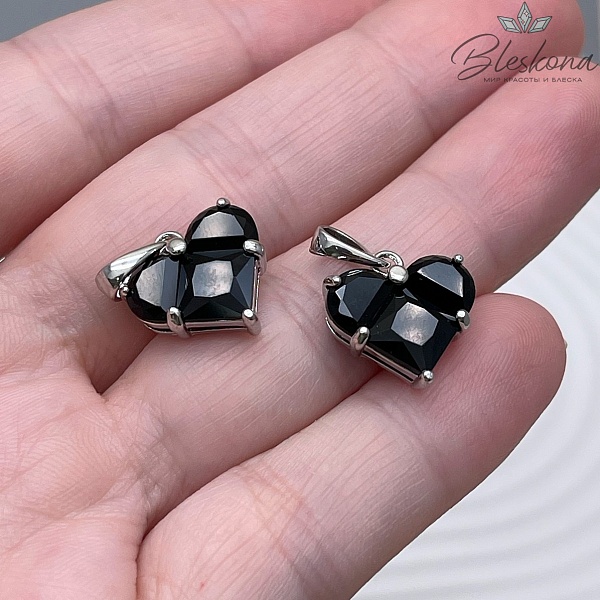 14*14 мм Цвет серебро, Подвеска Сердце черные цирконы