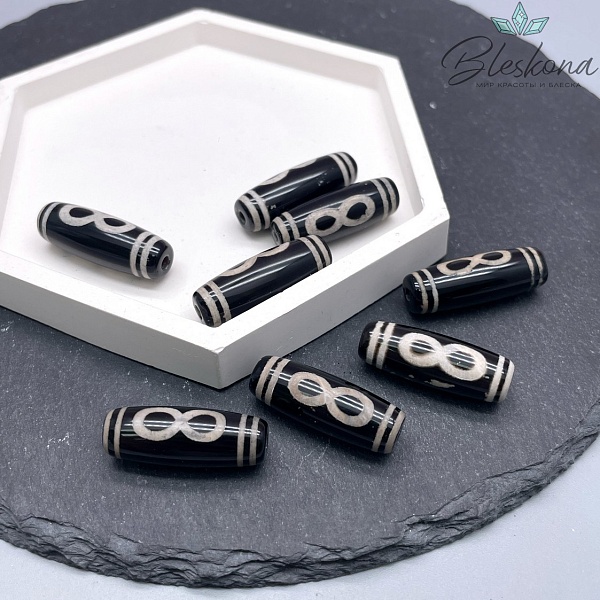 Бусина Дзи Бесконечность черно-белый бочонок 30*11 мм