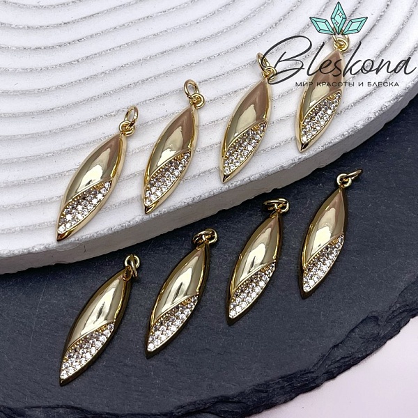 28*7,8 мм Цвет золото, Подвеска капля с цирконами