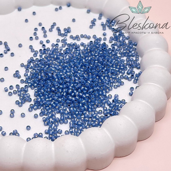 Бисер TOHO round 11/0 цвет №2102 (оттенок синего)
