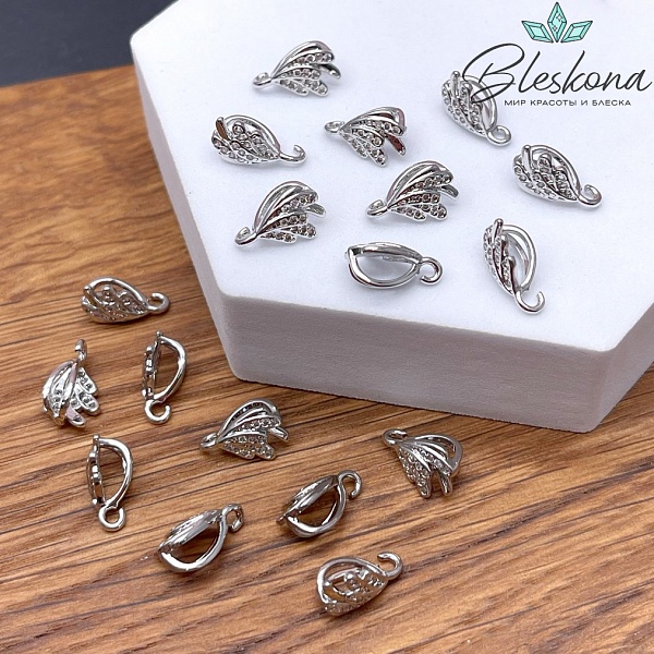 11,5*7 мм Цвет серебро, Бейл цирконы разъмное кольцо