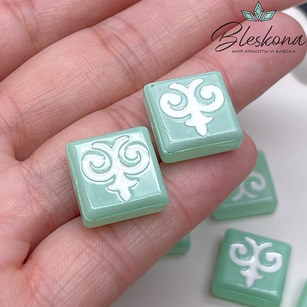 15 мм Бусина Этно квадрат зеленый белый рисунок