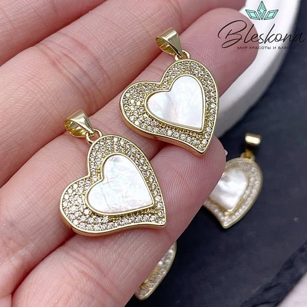 19*19 мм Цвет золото, Подвеска Сердце белый перламутр с цирконами