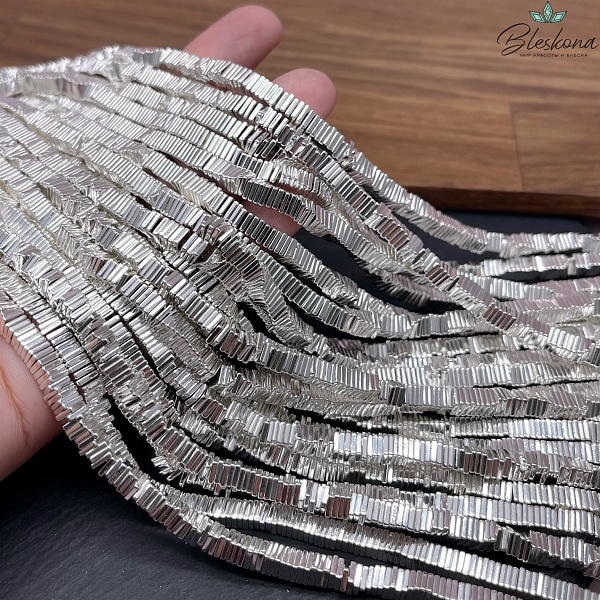 4 мм Гематин имитация, цвет светлое серебро, квадрат