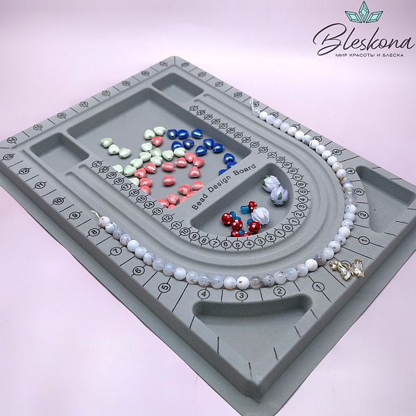 Планшет для колье серый 32*24 см