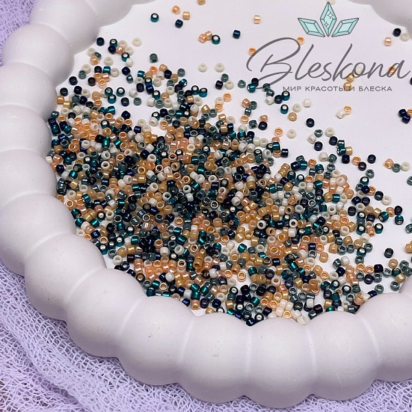 Бисер TOHO round 11/0 цвет №60-005 (микс)