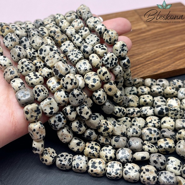 Яшма далматиновая фриформ 10 мм