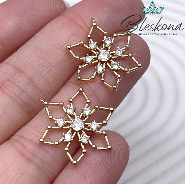 21,7*17,7 мм Цвет золото, Подвеска цветок контур цирконы 